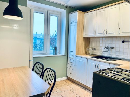 Sprzedam mieszkanie – 3 pokoje – balkon + garaż – Konin, os. Chorzeń