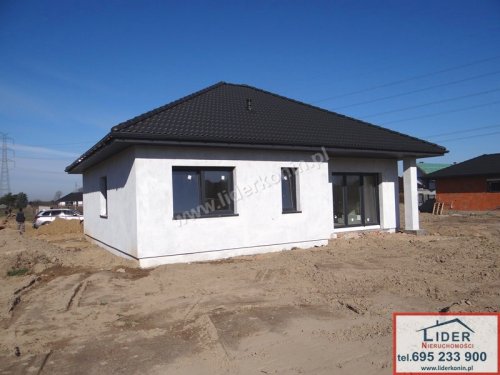 Sprzedam nowy dom – Bielawy k. Konina
