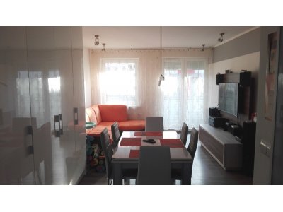 Sprzedam mieszkanie – 3 pokoje – balkon – Konin, os. Chorzeń