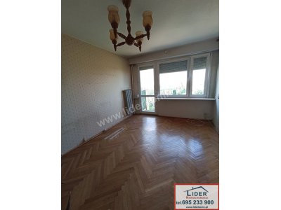 Sprzedam mieszkanie  - 3 pokoje – balkon – os. V