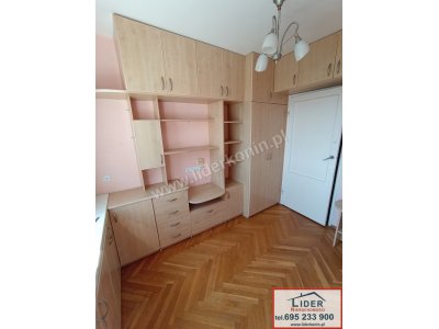 Sprzedam mieszkanie  - 3 pokoje – balkon – os. V