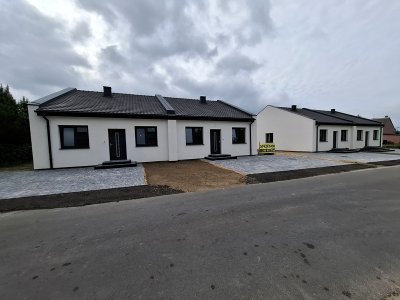 Nowe domy k. Konina