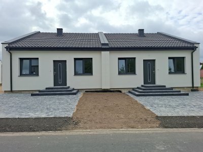 Nowe domy k. Konina