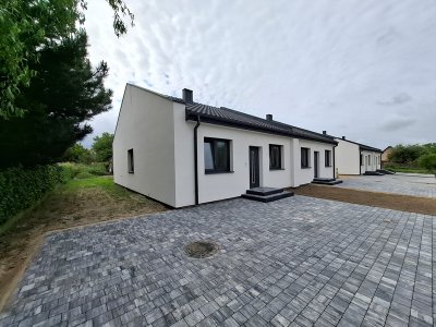 Nowe domy k. Konina