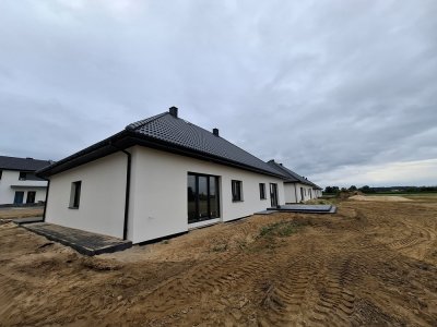 Na sprzedaż dom w zabudowie bliźniaczej – Konin, os. Międzylesie