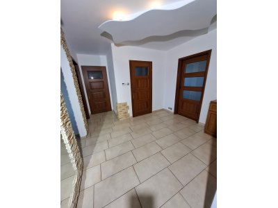 Do wynajęcia przestronny apartament w Słupcy – ul. Smugowa