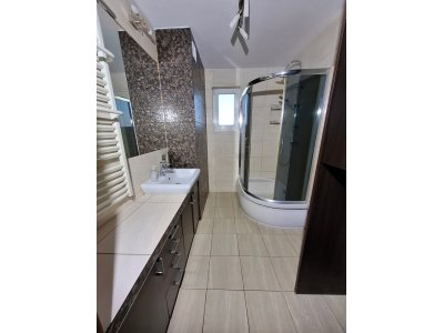 Do wynajęcia przestronny apartament w Słupcy – ul. Smugowa