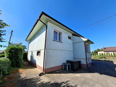 Dom na sprzedaż – Wola Podłężna, gm. Kramsk – 147 m² + strych, działka 11,02 a