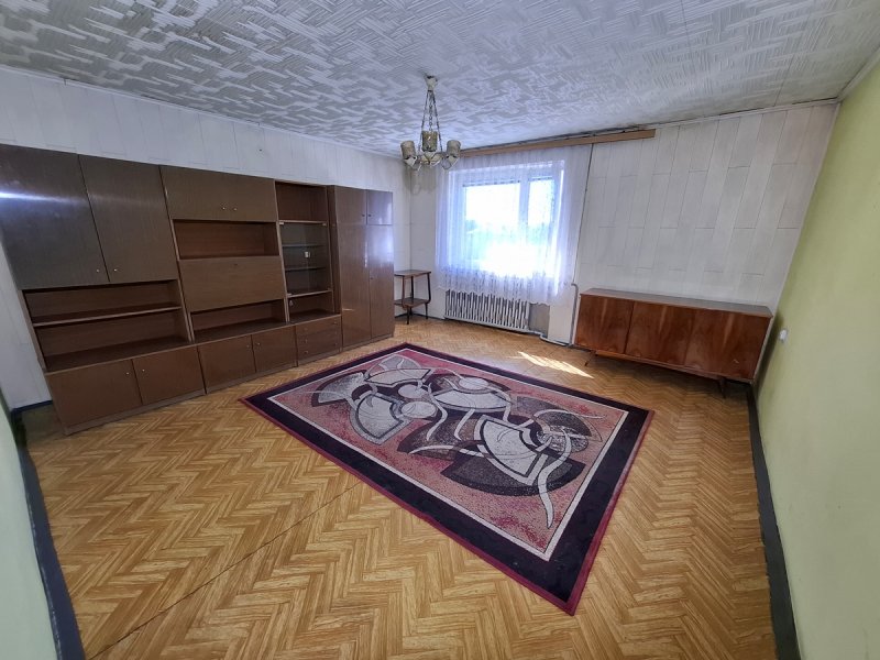 Dom na sprzedaż – Wola Podłężna, gm. Kramsk – 147 m² + strych, działka 11,02 a
