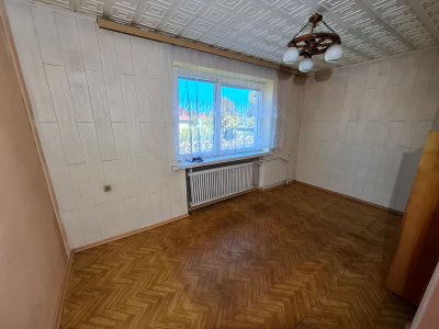 Dom na sprzedaż – Wola Podłężna, gm. Kramsk – 147 m² + strych, działka 11,02 a