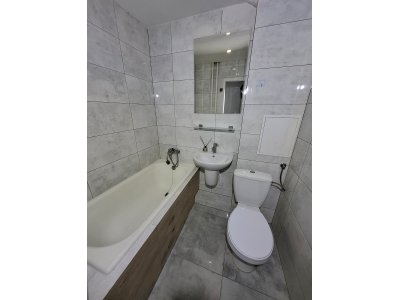 Na sprzedaż mieszkanie – 1 piętro – 2 pokoje - Konin, ul. 11 Listopada