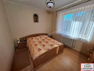 Dom na sprzedaż – dwa garaże – Konin, os. Łężyn
