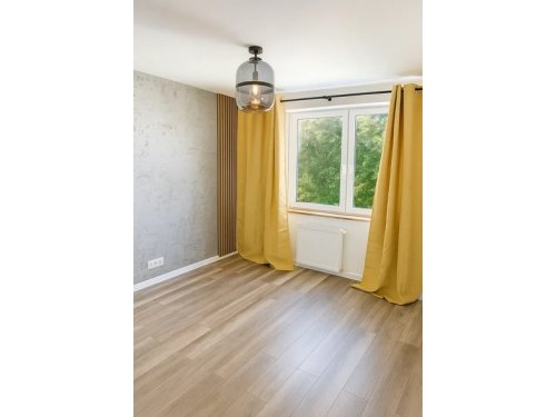 Na sprzedaż: 2-pokojowe mieszkanie z balkonem – Konin, ul. Nowa