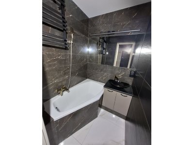 KONIN – UL. CHOPINA | 48 m² | 2 pokoje | Wysoki standard | Po remoncie | Balkon | Piwnica | 339 000 zł (do negocjacji)