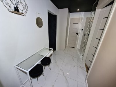 KONIN – UL. CHOPINA | 48 m² | 2 pokoje | Wysoki standard | Po remoncie | Balkon | Piwnica | 339 000 zł (do negocjacji)