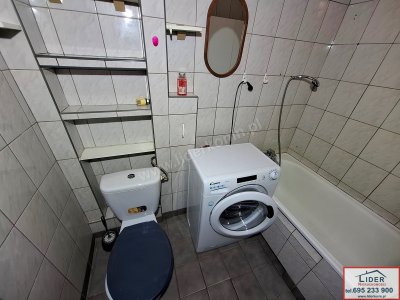 Wynajem mieszkania 34 m² | 2 pokoje | Konin, ul. Legionów | 2. piętro, niski blok z cegły