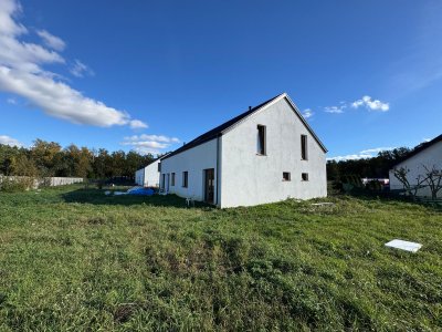 Na sprzedaż nowoczesny dom w zabudowie bliźniaczej w Ruminie