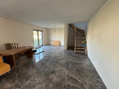 Na sprzedaż nowoczesny, dwukondygnacyjny dom w Ruminie (gm. Stare Miasto)