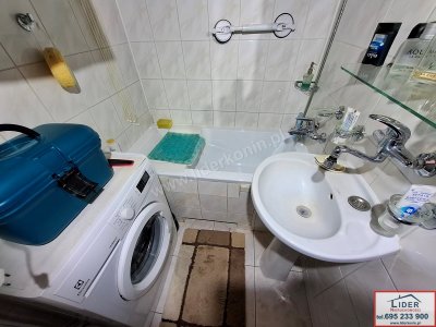 Na sprzedaż 4 - pok. mieszkanie - 58 m² - Konin, 11 listopada