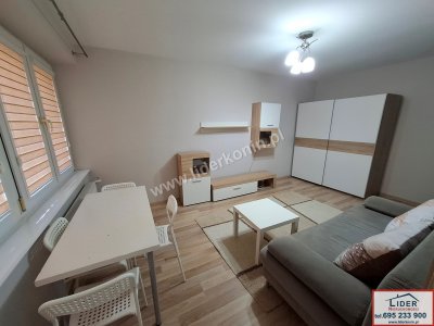 Do wynajęcia mieszkanie – Konin, ul. Wyszyńskiego | Parter | Wysoki standard