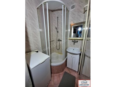 Sprzedaż 5-pokojowego mieszkania z balkonem – Konin, Aleje 1 Maja, centrum