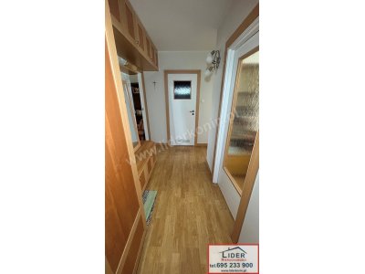 Na sprzedaż 2-pokojowe mieszkanie – Konin, ul. 11 Listopada (os. V)