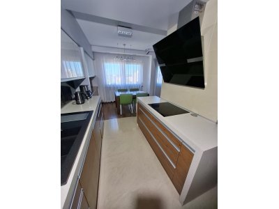 Do wynajęcia apartament 72 m² – ostatnie piętro, wysoki standard, piękne widoki – Konin, ul. Karłowicza (Zatorze)