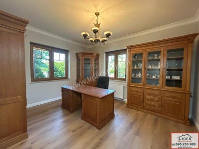 Elegancki dom z basenem i widokiem na Dolinę Warty | Konin – Chorzeń