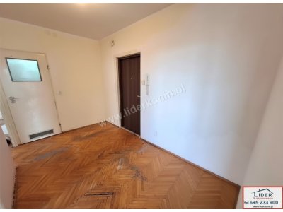 Sprzedam 3 pokoje z balkonem | Pełen rozkład | Panorama miasta | 7. piętro z windą