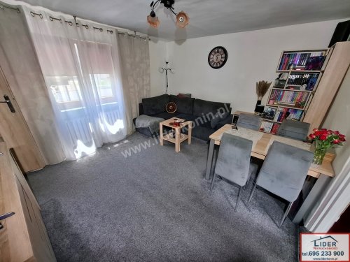 Przytulny bliźniak 40 m² z potencjałem | Działka 4 a + budynek gospodarczy | Golina