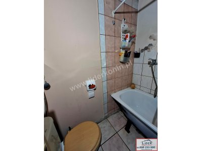 Przytulny bliźniak 40 m² z potencjałem | Działka 4 a + budynek gospodarczy | Golina