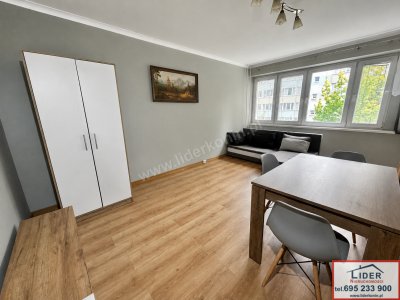 Sprzedam mieszkanie • 1 piętro • 2 pokoje • Konin, Os. V