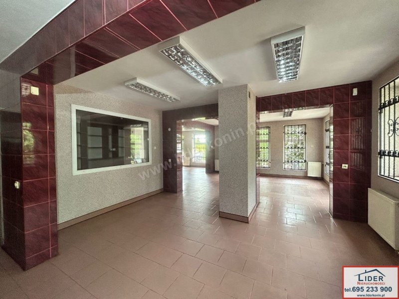 Sprzedam dwupoziomowy lokal usługowo-handlowy 164,9 m² - Konin, Chorzeń