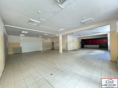 Lokal użytkowy 205 m² na parterze | Witryna, Duży Ruch | Konin, ul. Wyszyńskiego