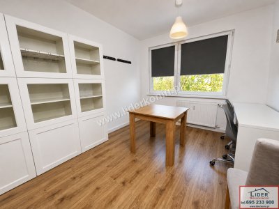 Na sprzedaż – 2-pokojowe mieszkanie 60 m² | Konin, ul. Stanisława Moniuszki | Po generalnym remoncie