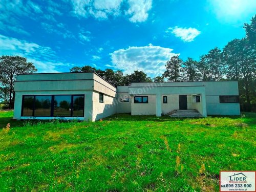 NOWOCZESNY DOM ZE STAWEM | 45,99 AR DZIAŁKI | 6 KM OD KONINA
