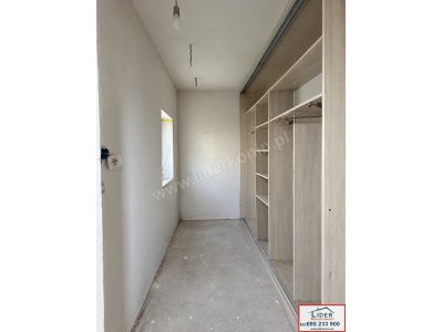 NOWOCZESNY DOM ZE STAWEM | 45,99 AR DZIAŁKI | 6 KM OD KONINA