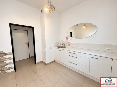 Na sprzedaż - Lokal użytkowy 80 m² z witryną | Parter | Chorzeń, Konin