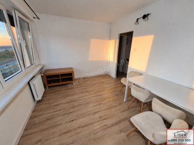 2 pokoje | 32,3 m² | Panorama miasta | Konin, os. V