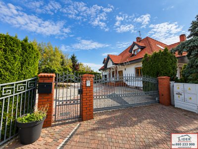 Elegancki dom z basenem i widokiem na Dolinę Warty | Konin – Chorzeń